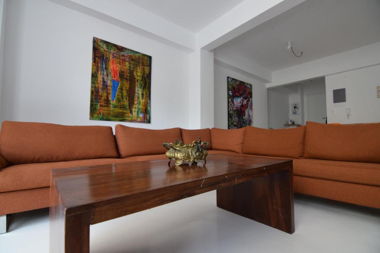 Central Apts With Acropolis Views - Pk Building Atenas Exterior foto